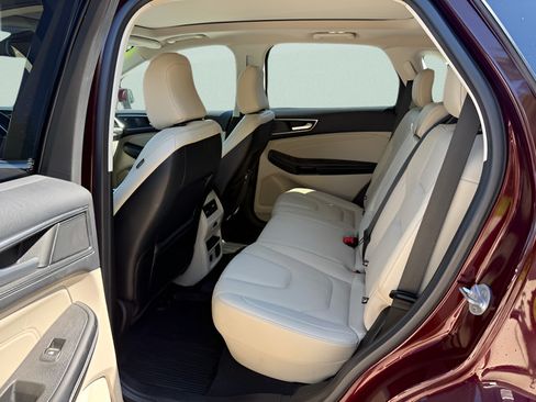Certified 2022 Ford Edge Titanium w/ Equipment Group 301A AWD/4WD image 5