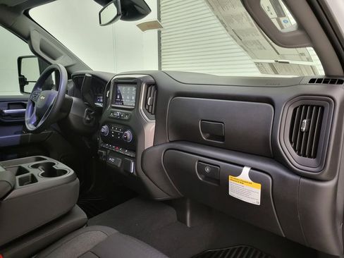 New 2026 Chevrolet Silverado 2500 Custom w/ Custom Value Package image 36