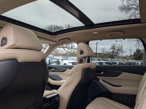 Used 2023 Acura MDX SH-AWD w/ Advance Package image 21