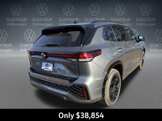 New 2026 Volkswagen Tiguan SE R-Line video 5