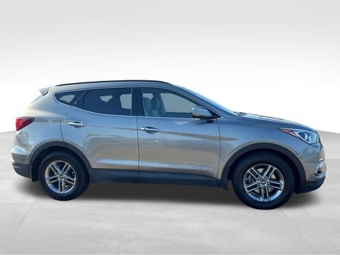 Used 2018 Hyundai Santa Fe Sport w/ 2.4L Value Package 02 FWD image 6