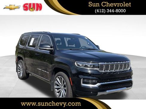 Used 2022 Jeep Grand Wagoneer Series II AWD/4WD image 1
