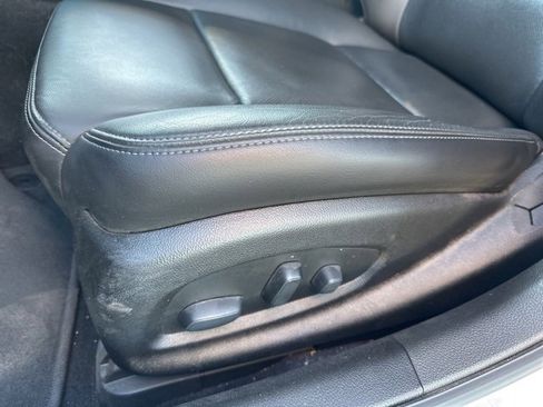 Used 2019 Cadillac CTS 2.0L Turbo w/ Seating Package image 6