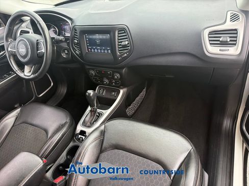 Used 2018 Jeep Compass Latitude w/ Popular Equipment Group FWD image 26