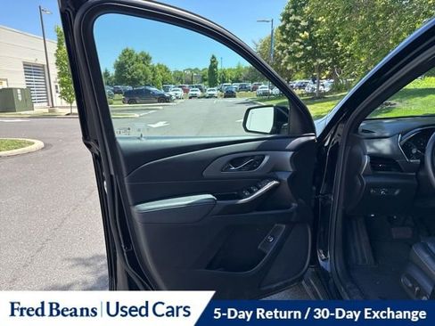 Used 2023 Chevrolet Traverse LT AWD/4WD image 11