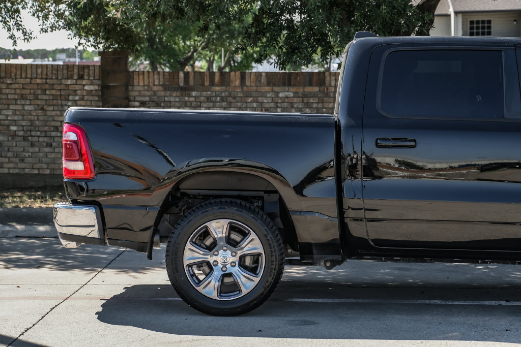 Used 2023 RAM 1500 Laramie AWD/4WD image 15