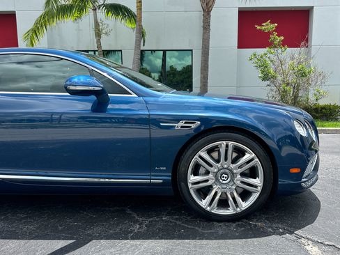 Used 2017 Bentley Continental GT AWD/4WD image 18