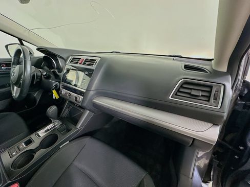 Used 2015 Subaru Legacy 2.5i Premium w/ Popular Package #2 AWD/4WD image 41