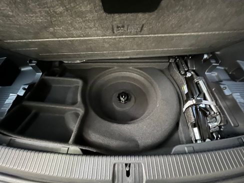 New 2026 Volkswagen Atlas Peak Edition AWD/4WD image 28