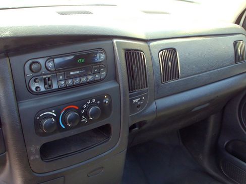 Used 2003 Dodge Ram 2500 Truck ST AWD/4WD image 8