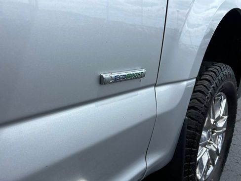 Used 2016 Ford F150 XLT w/ Equipment Group 302A Luxury AWD/4WD image 13
