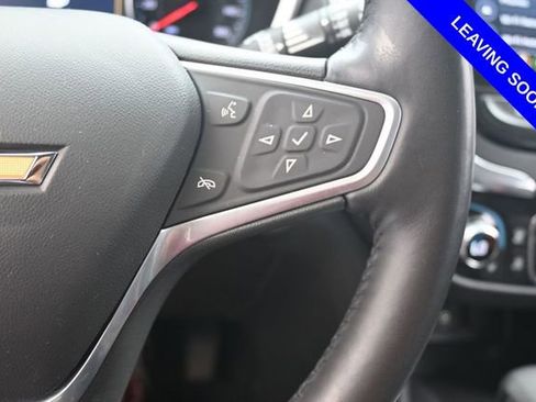 Used 2022 Chevrolet Equinox Premier FWD image 17