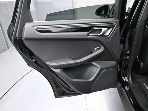 Certified 2023 Porsche Macan Turbo AWD/4WD image 22