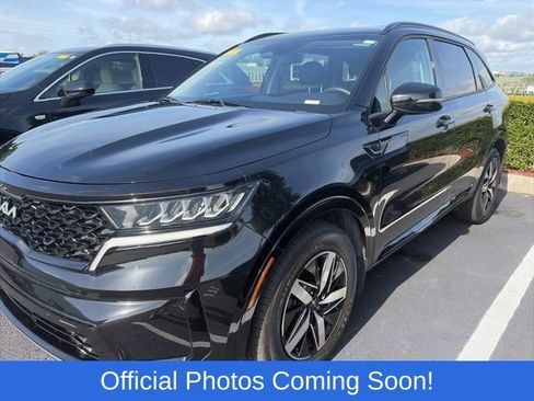 Used 2023 Kia Sorento S FWD image 2