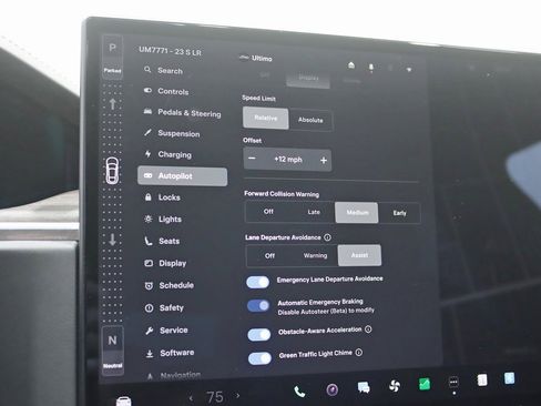 Used 2023 Tesla Model S Standard Range image 25