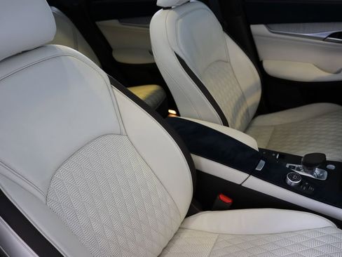 Certified 2021 INFINITI QX50 Autograph w/ Premium White Leather Package image 41