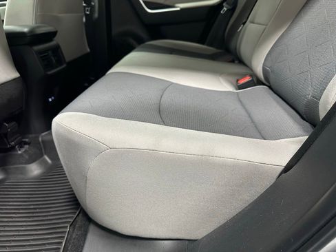 Used 2025 Toyota RAV4 XLE w/ Convenience Package AWD/4WD image 38