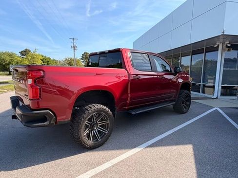 Used 2020 Chevrolet Silverado 1500 RST AWD/4WD image 3
