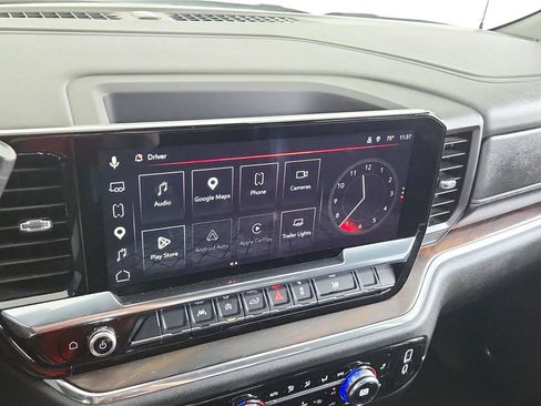 Used 2025 GMC Sierra 1500 SLT AWD/4WD image 29