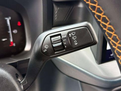 Used 2025 Ford Maverick Tremor AWD/4WD image 15