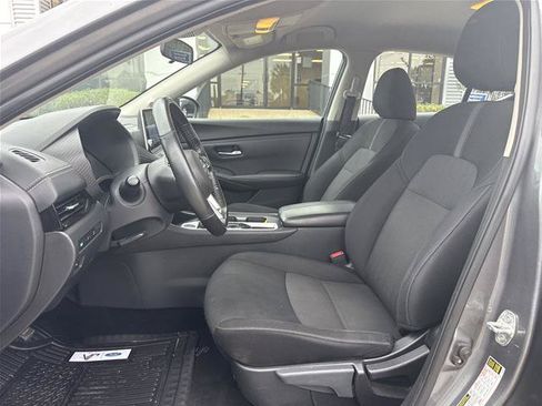 Used 2023 Nissan Sentra SV w/ All-Weather Package FWD image 4