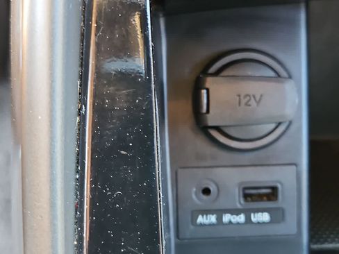 Used 2012 Hyundai Elantra Limited w/ Technology Pkg 5 image 31