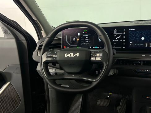 Used 2024 Kia EV9 Light Long Range image 15