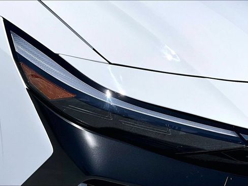 Used 2025 Hyundai Elantra N FWD image 30