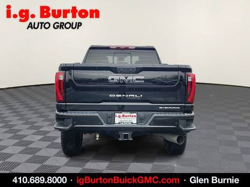 Used 2025 GMC Sierra 2500 Denali Ultimate image 5