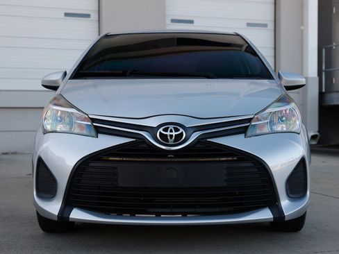 Used 2016 Toyota Yaris L image 22