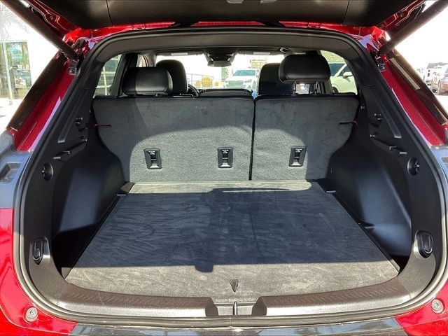 Certified 2024 Chevrolet Equinox EV LT w/ LPO, Blackout Package FWD image 36