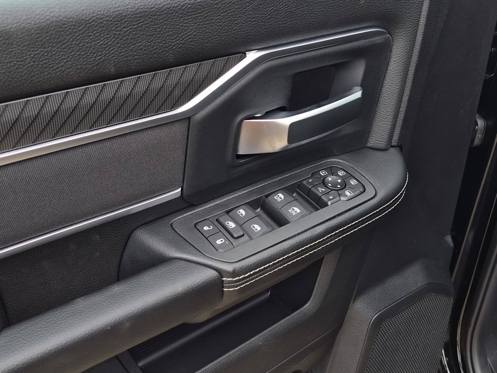 New 2026 RAM 3500 Lone Star AWD/4WD image 12