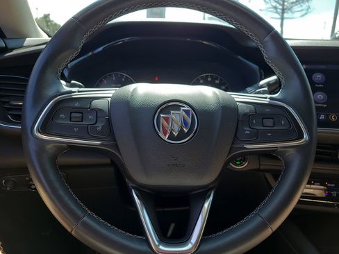 Used 2021 Buick Envision Preferred image 25