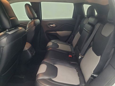 Used 2014 Jeep Cherokee Limited FWD image 18