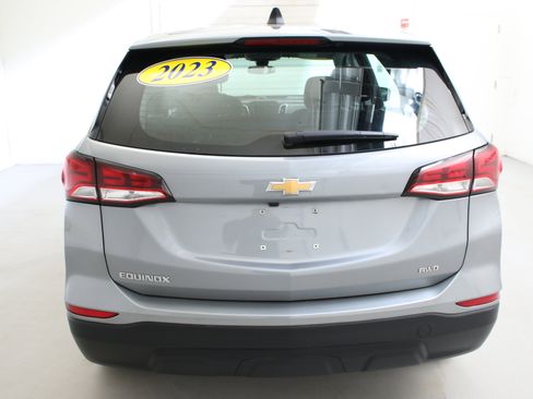 Used 2023 Chevrolet Equinox LS image 7