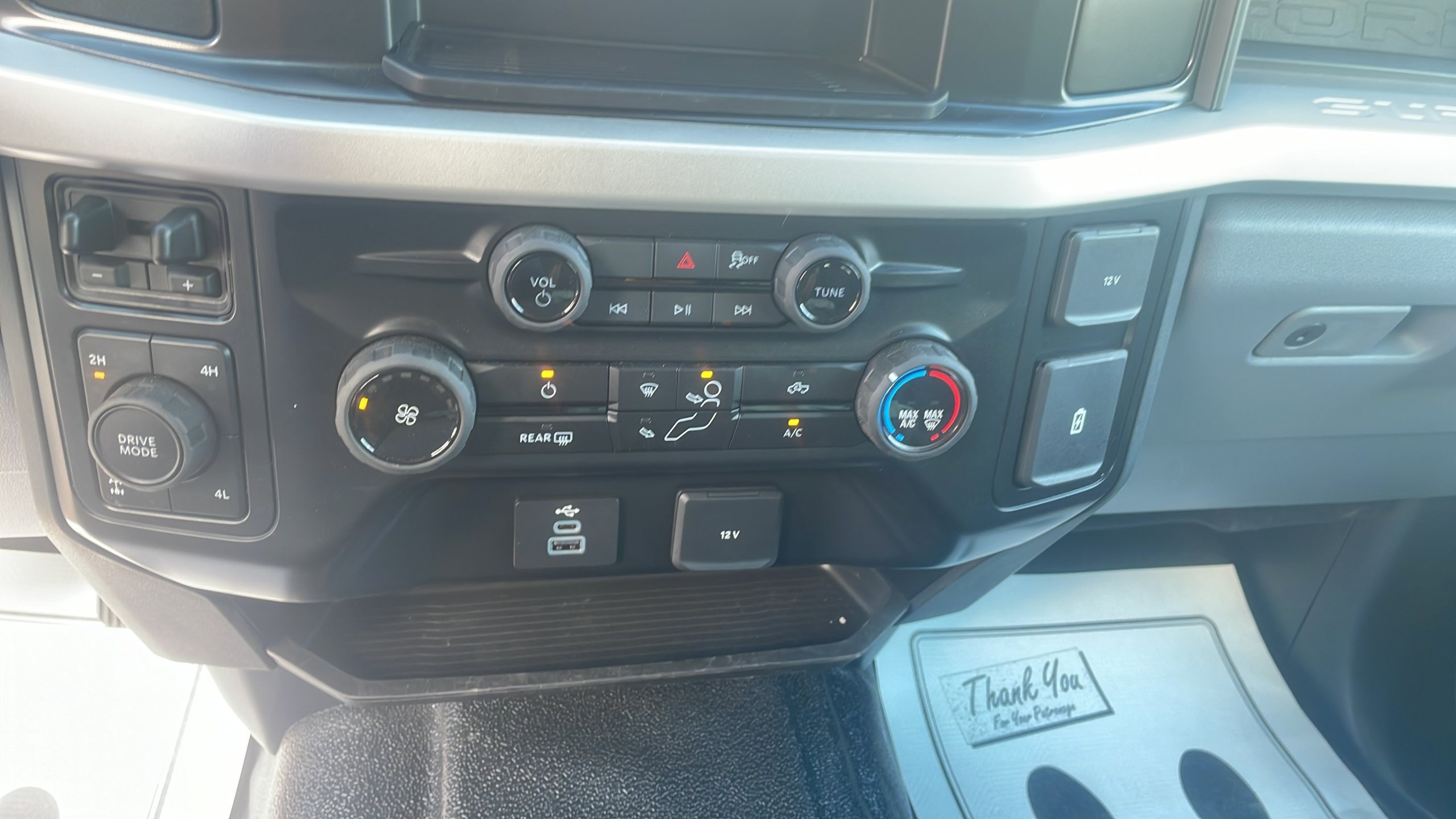 Certified 2026 Ford F250 XL w/ XL Off-Road Package AWD/4WD image 48