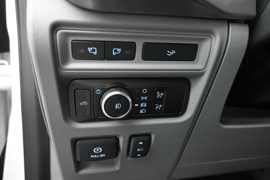 Used 2023 Ford F150 Lariat w/ Max Trailer Tow Package AWD/4WD image 19