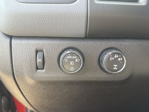 Used 2016 Chevrolet Colorado Z71 image 18