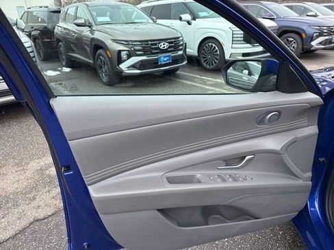 Certified 2023 Hyundai Elantra SEL w/ Convenience Package image 34