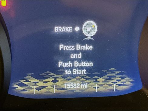 Used 2025 Jeep Wrangler Sahara image 19