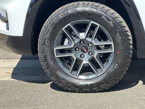 New 2026 GMC Terrain AT4 w/ Convenience Package III image 23