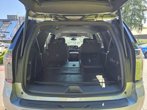 New 2026 Chevrolet Tahoe LT w/ Comfort Package AWD/4WD image 18