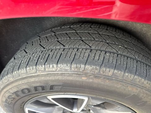 Used 2022 Chevrolet Tahoe Z71 w/ Luxury Package image 3