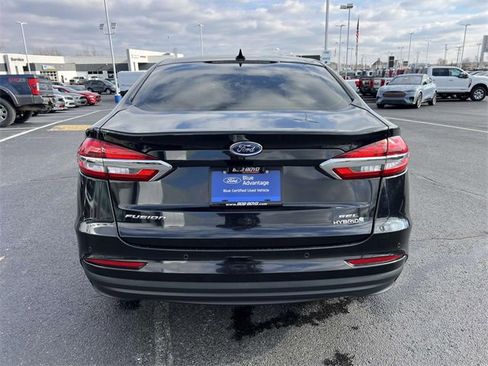 Certified 2019 Ford Fusion SEL image 6