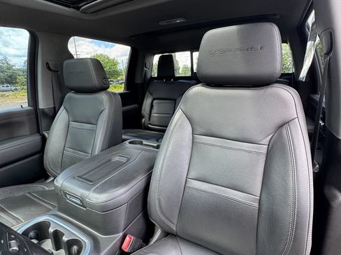 Used 2022 GMC Sierra 3500 Denali w/ Denali Black Diamond Edition AWD/4WD image 40