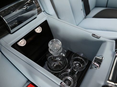 New 2026 Rolls-Royce Ghost Extended Wheelbase AWD/4WD image 23