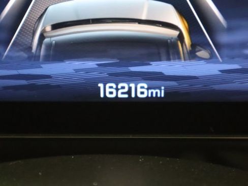 Used 2024 Chevrolet Blazer EV LT AWD/4WD image 35