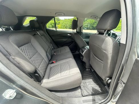 Used 2021 Chevrolet Equinox LT FWD image 15