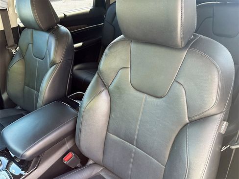 Used 2023 Kia Telluride SX image 22