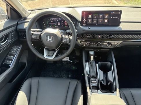 New 2026 Honda Accord Touring image 9